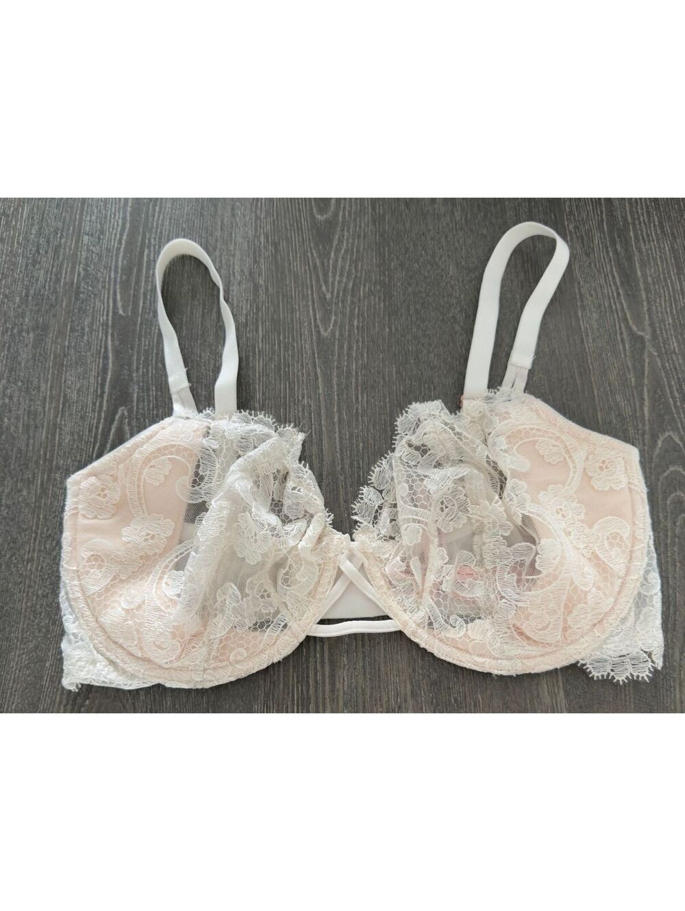 Victoria's Secret Dream Angels Coconut White Unlined Push Up Bra 36DDD